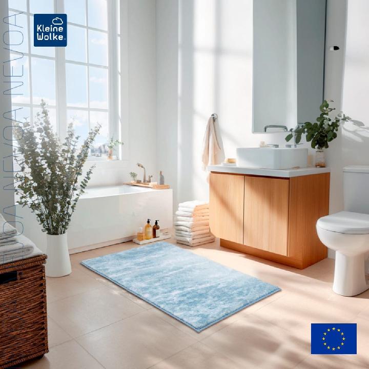 Коврик для ванной комнаты Kleine Wolke Nevoa 60x90см, светло-голубой