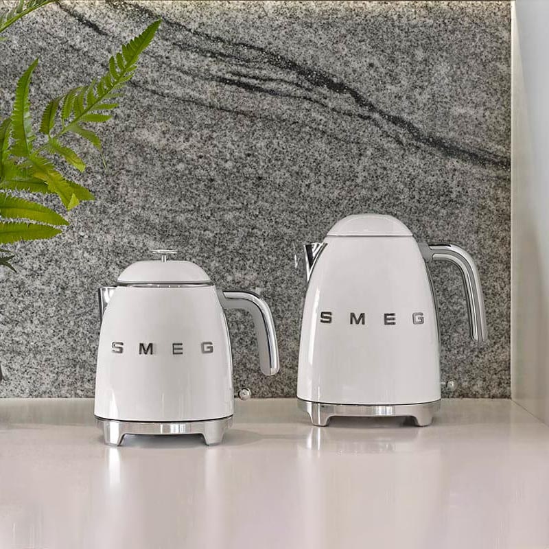 Чайник электрический Smeg 50’s Style 0,8л, черный