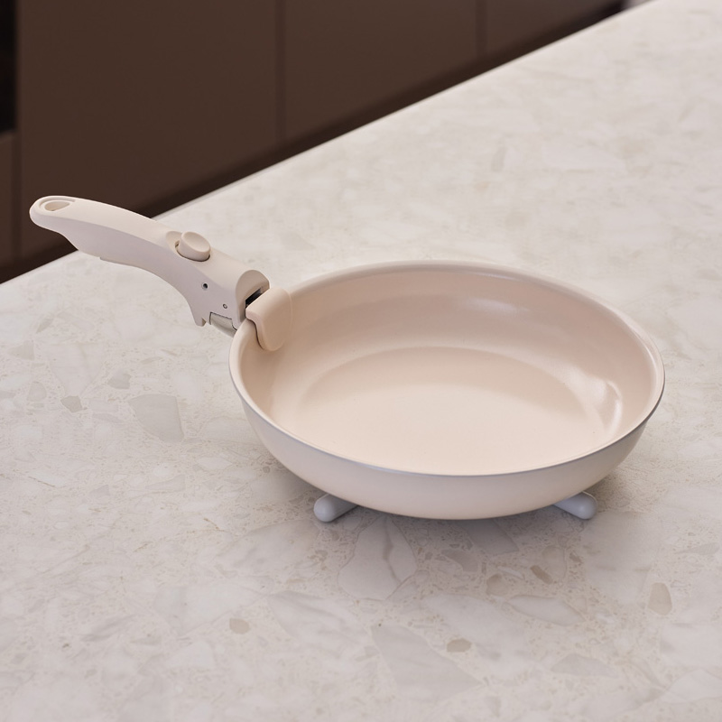 Сковорода с крышкой и съемной ручкой Smart Solutions Smart Ceramic 20см