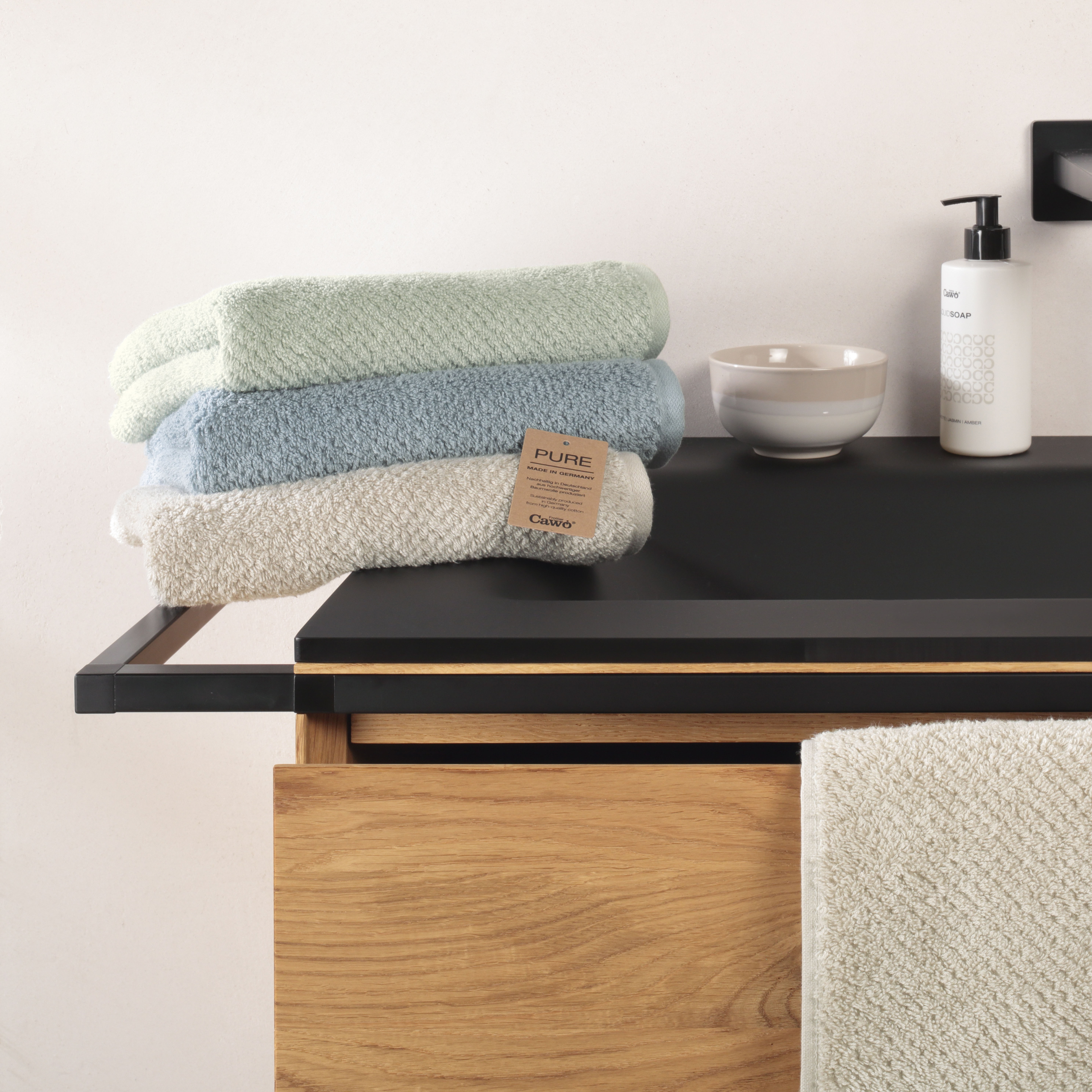 Полотенце махровое Cawo Pure 80x150см, цвет зеленый