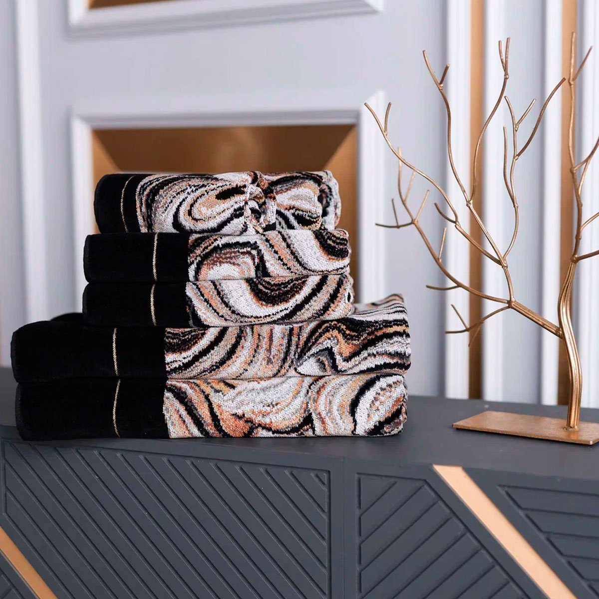 Полотенце Feiler Murano Nero 75x150см, цвет сиреневый