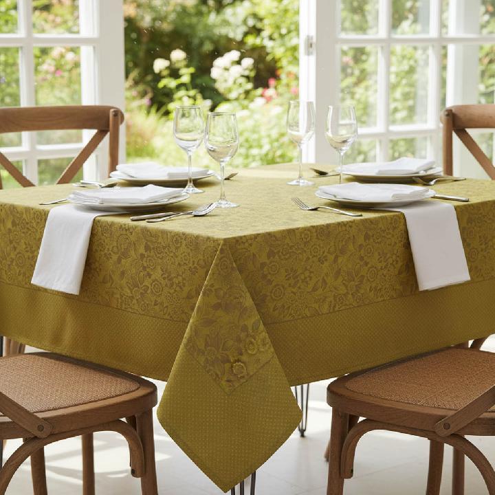 Скатерть Le Jacquard Francais Osmose 175x320см, беж