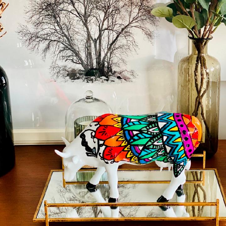Коллекционная корова CowParade Iracema de Luz