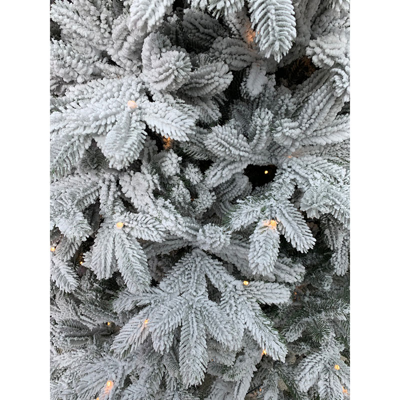 Ель искусственная ElkaDe Королева леса заснеженная с освещением 215см