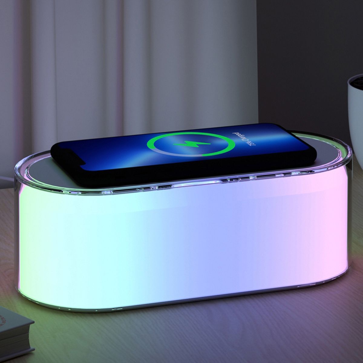 Ночник с беспроводной зарядкой и RGB подсветкой Evolt Miracle