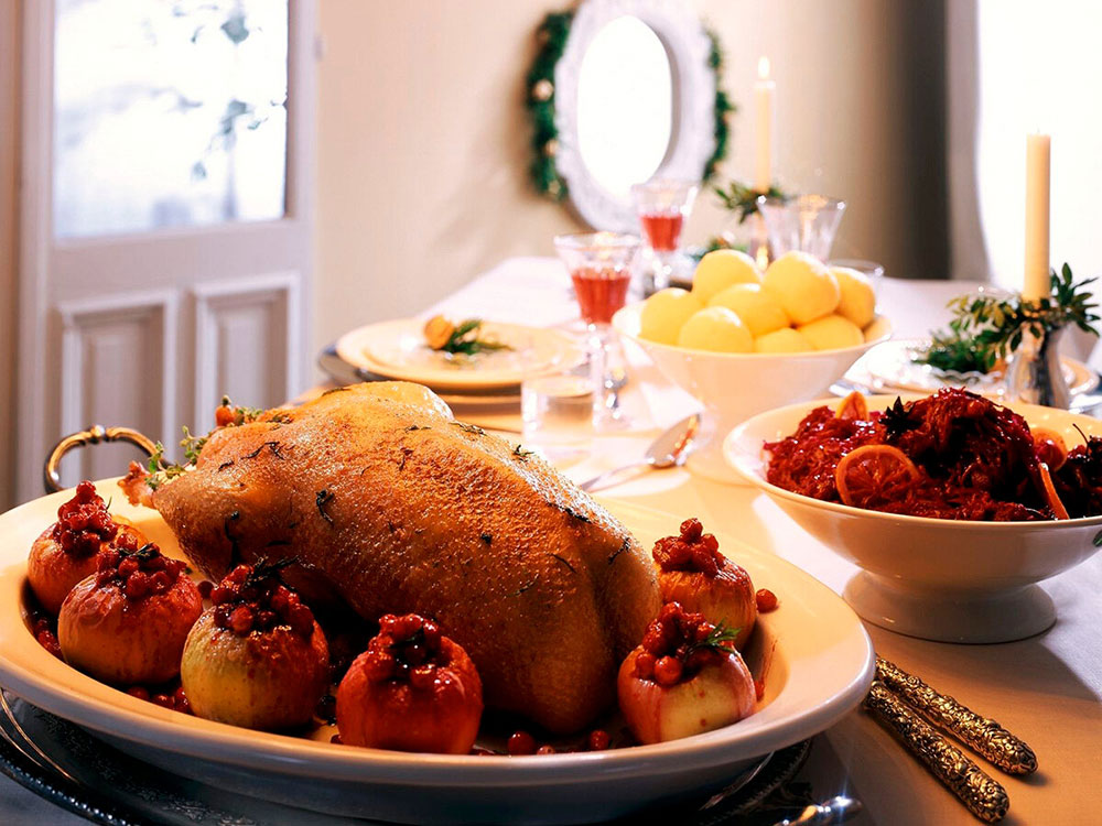 Рождественская утка! 5 вариантов стильной посуды для приготовления и эффектной подачи к столу