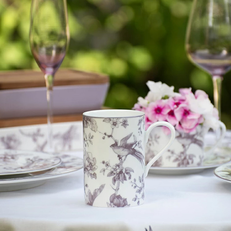 Кружка Императорский фарфоровый завод Monplaisir Violet