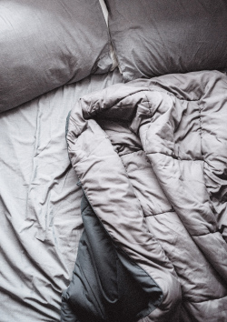 Пуховые одеяла и подушки
