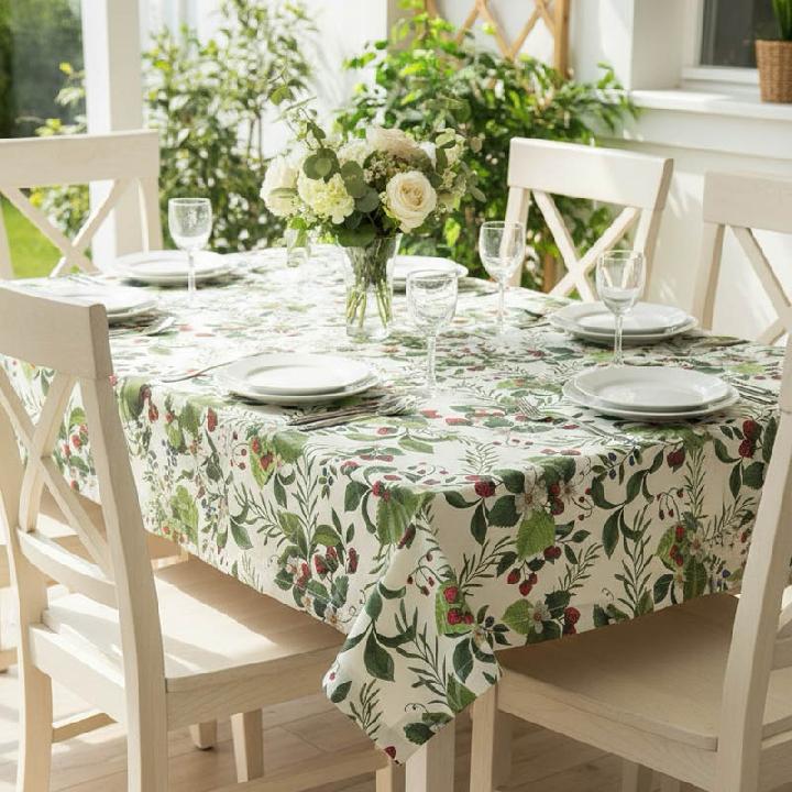 Скатерть Andrea Fontebasso Sweet Berry 140x180см