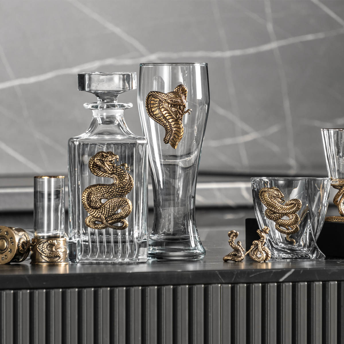 Статуэтка Город Подарков Змея-принцесса