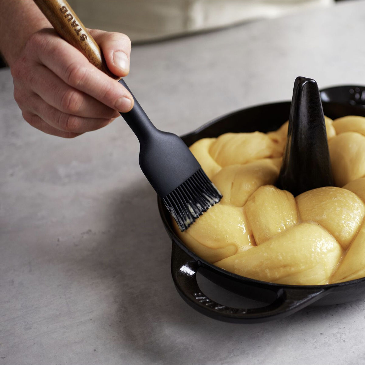 Кисточка кулинарная Staub, 22см