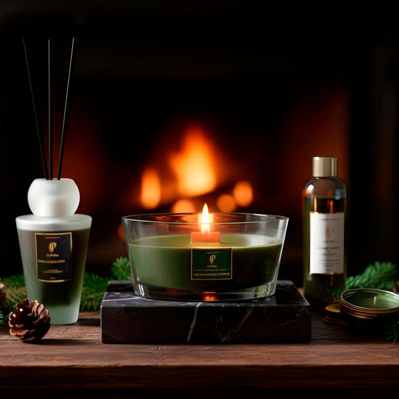 Свеча ароматическая La Prima Cedar wood & Cypress (Кедровое дерево и кипарис)