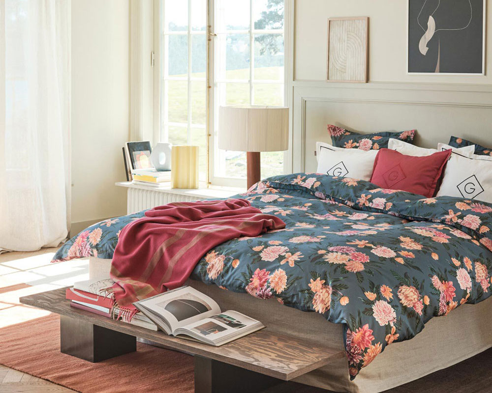 Цветочные этюды: выбираем постельное белье на лето