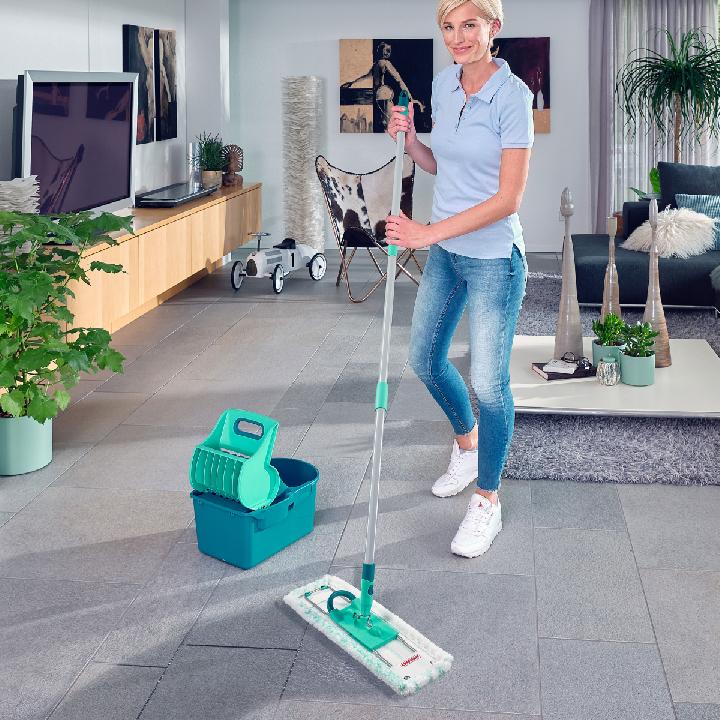 Набор для влажной уборки Leifheit Profi Compact: ведро с прессом для отжима и швабра