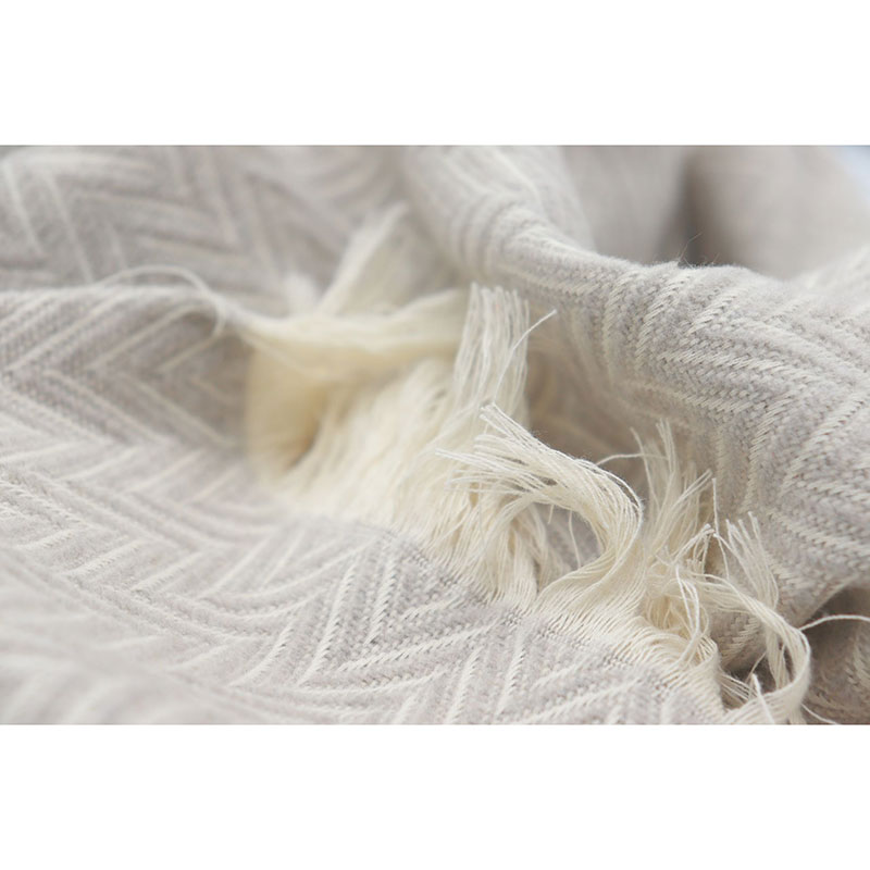 Плед 1,5-спальный Biederlack Modern Classics Boras Rauch