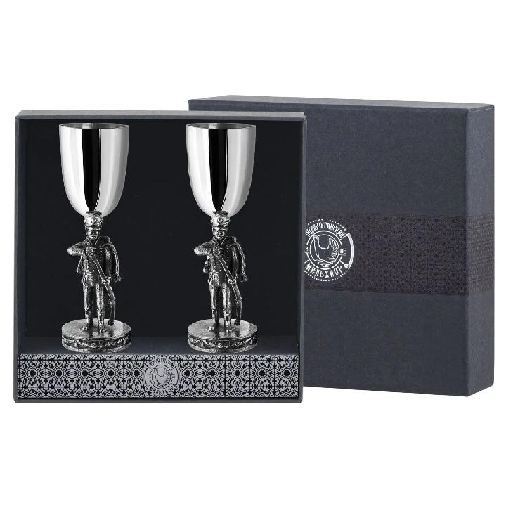 Набор рюмок Кольчугинский Мельхиор Охотничий домик Аты-Баты посеребрение с чернением 2шт в футляре
