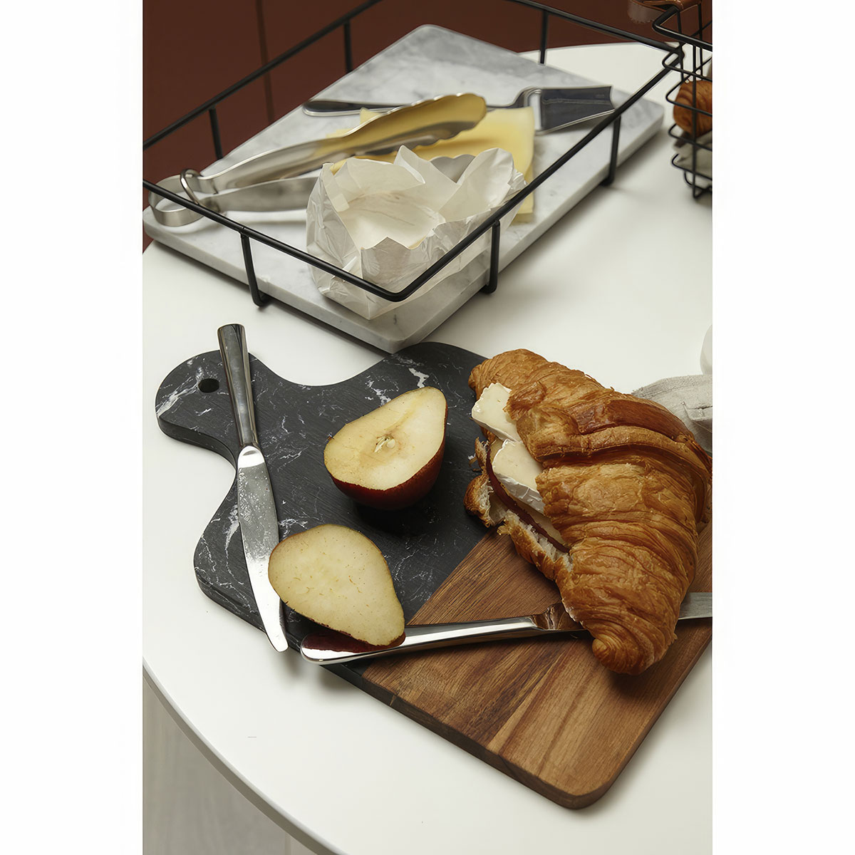 Доска сервировочная Liberty Jones Marm, черный мрамор