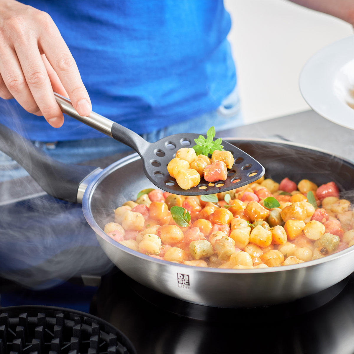 Шумовка Roesle Basic Line