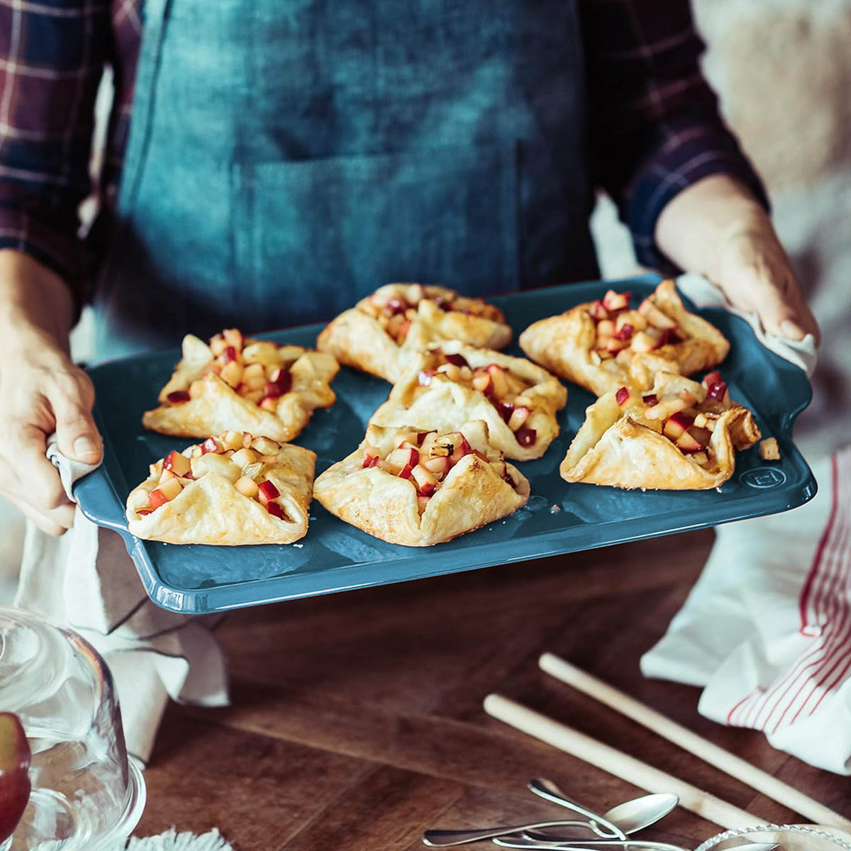 Противень Emile Henry, голубая лагуна