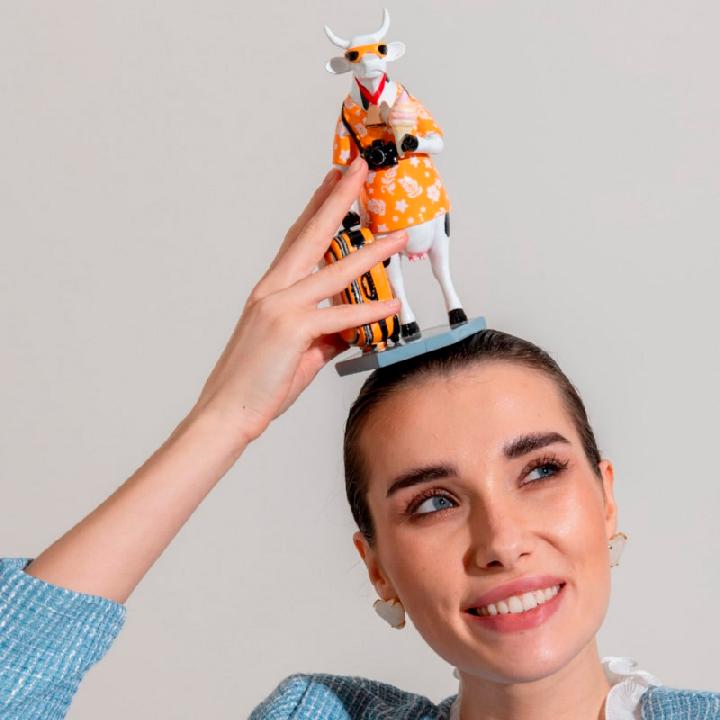 Коллекционная корова CowParade Russia Vacation