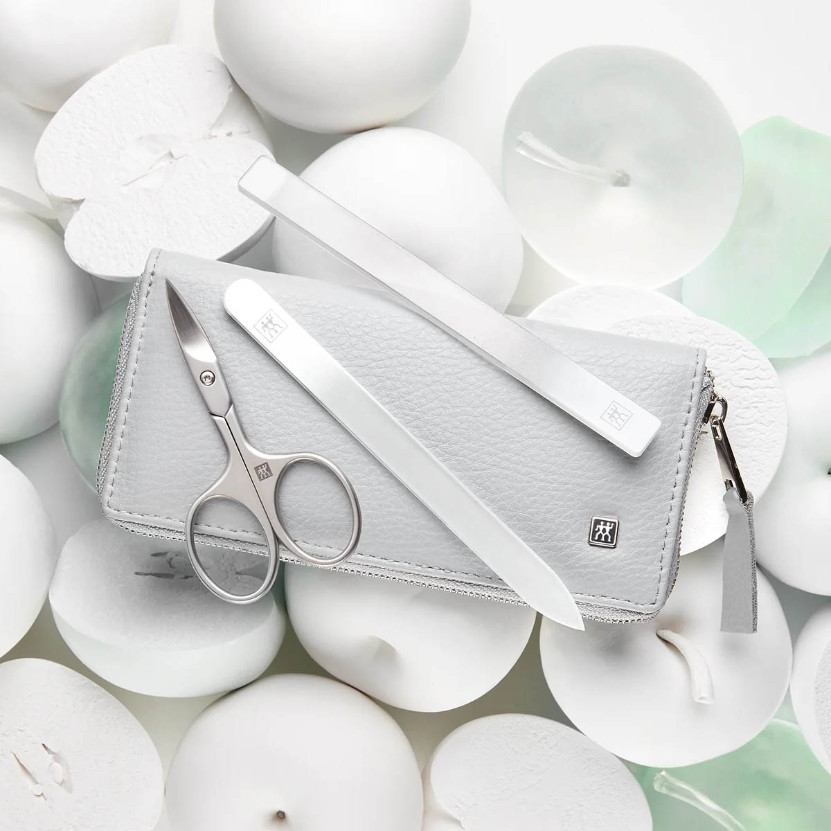 Набор маникюрный 5 педметов Zwilling Beauty Premium, серый