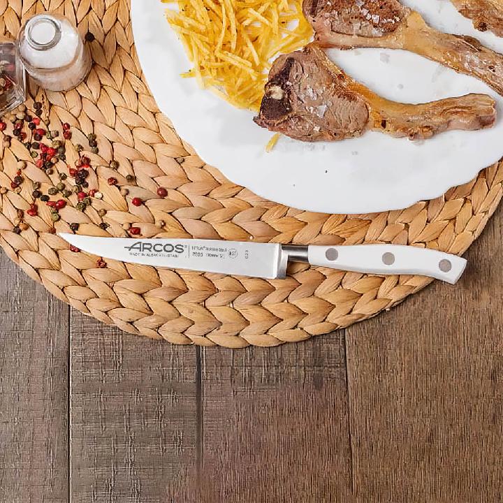 Нож кухонный Arcos Riviera Blanca