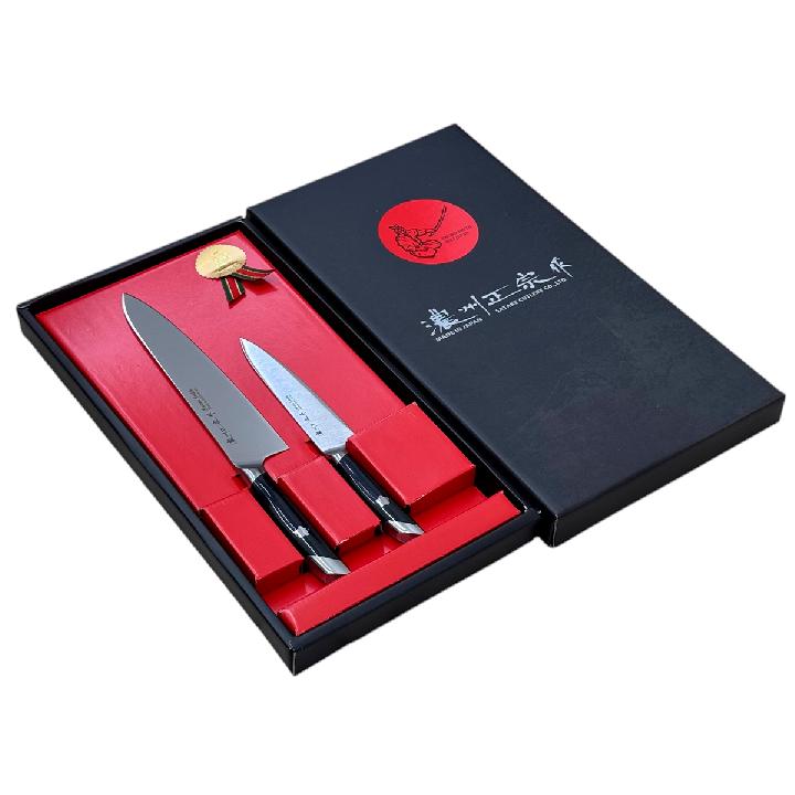 Набор подарочный Satake Sakura, 2 ножа в картонной коробке
