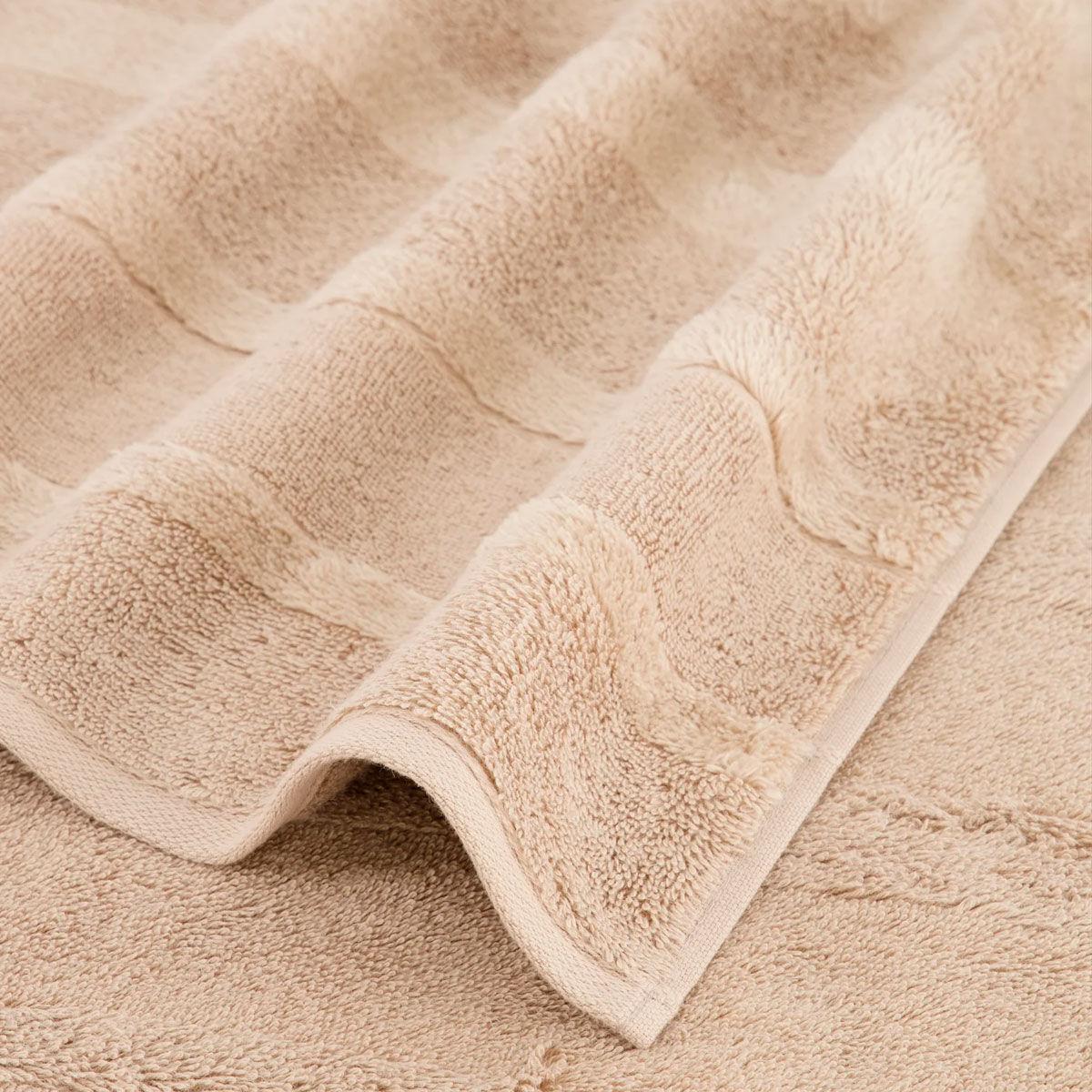 Полотенце махровое Cawo Noblesse 80x160см, цвет бежевый