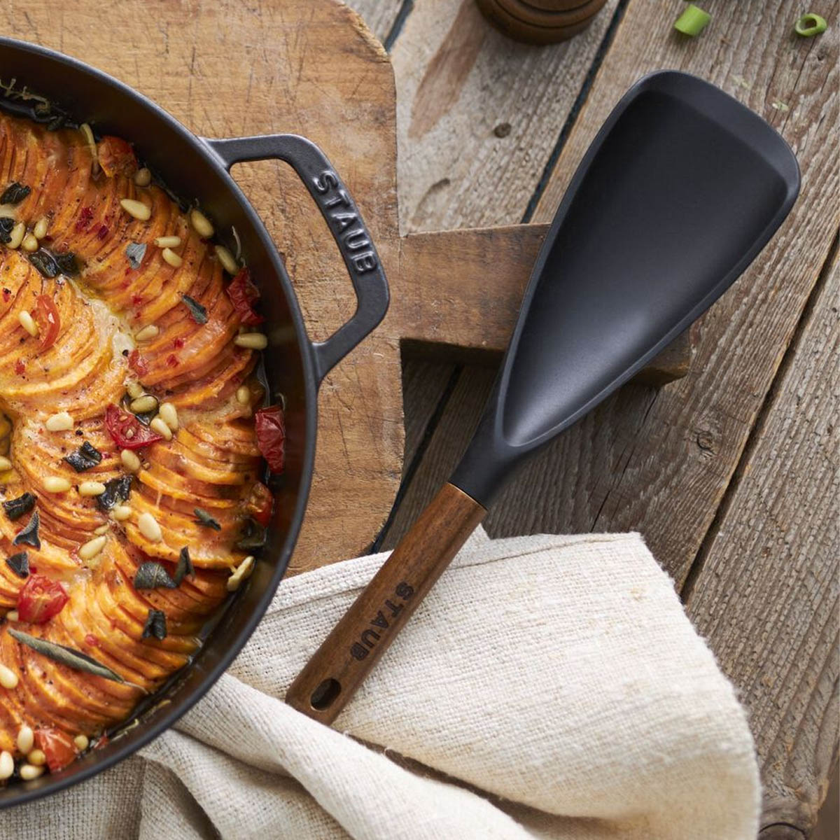 Ложка многофункциональная Staub, 30см