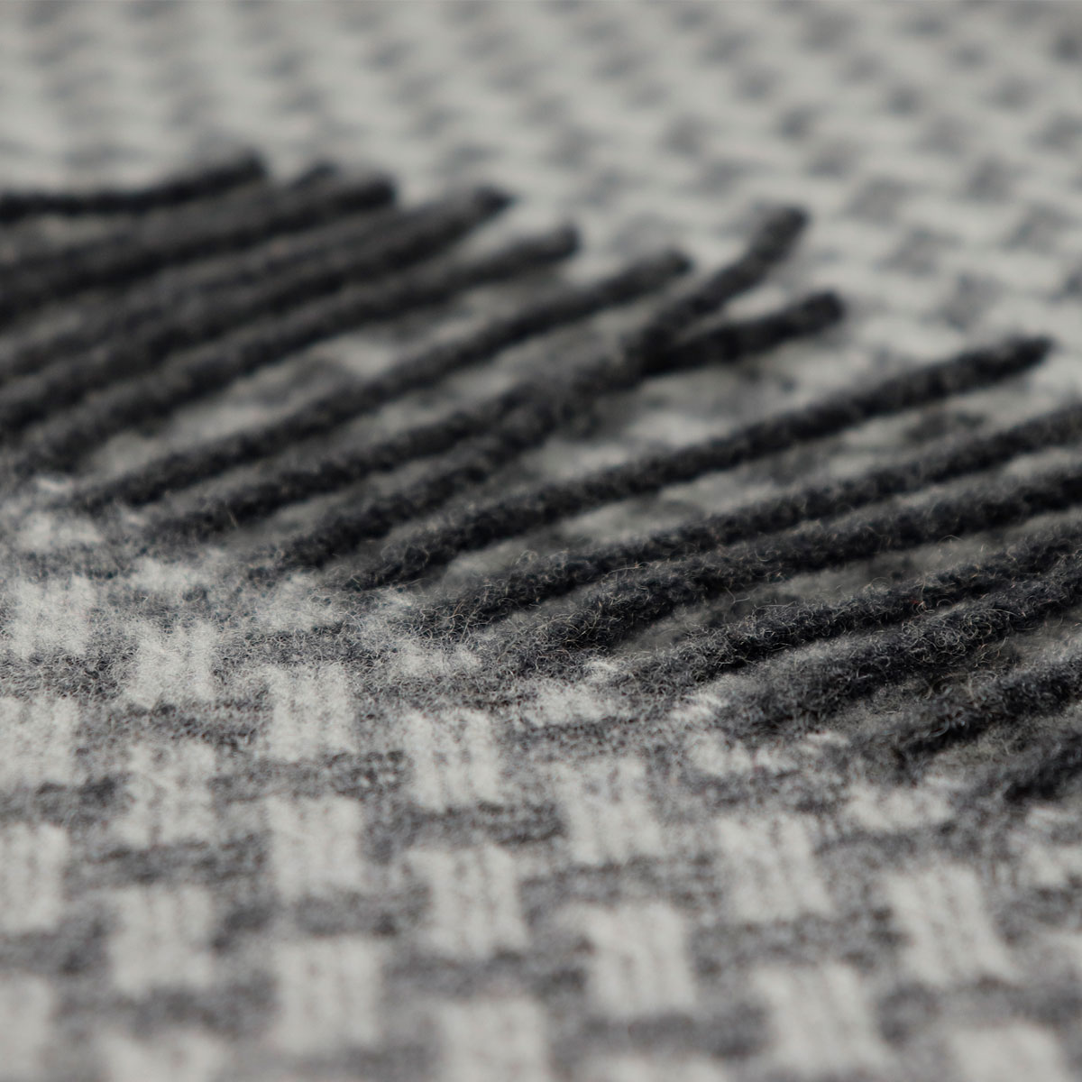 Плед 1,5-спальный Biederlack Vivo Antracite