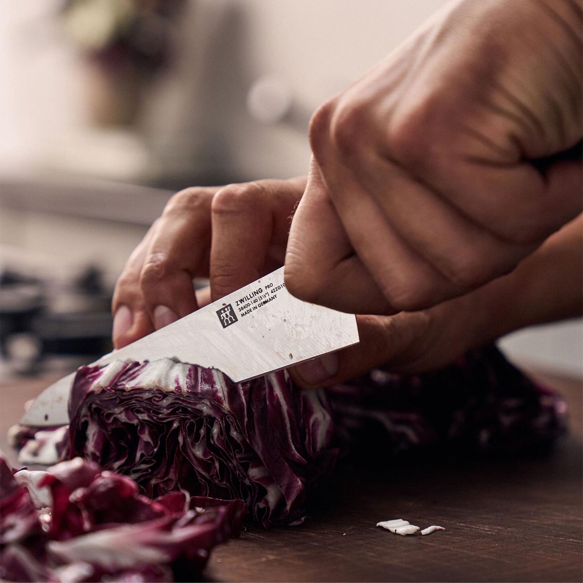 Нож поварской малый Zwilling Pro 14cм