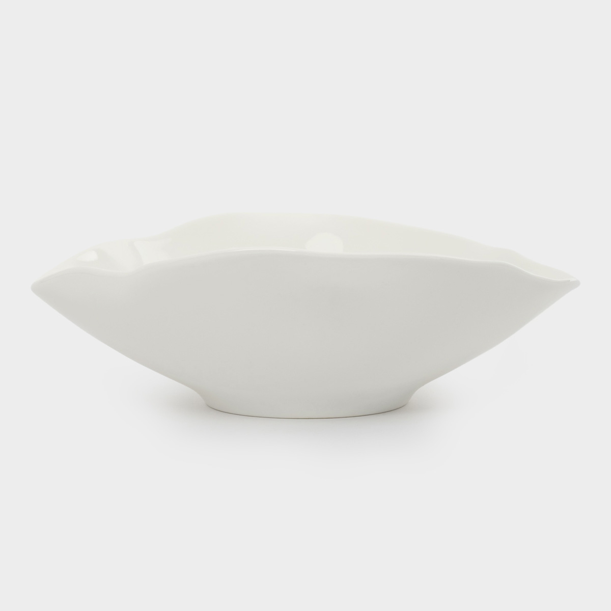 Салатник Anna Lafarg White Ocean Волнистый край