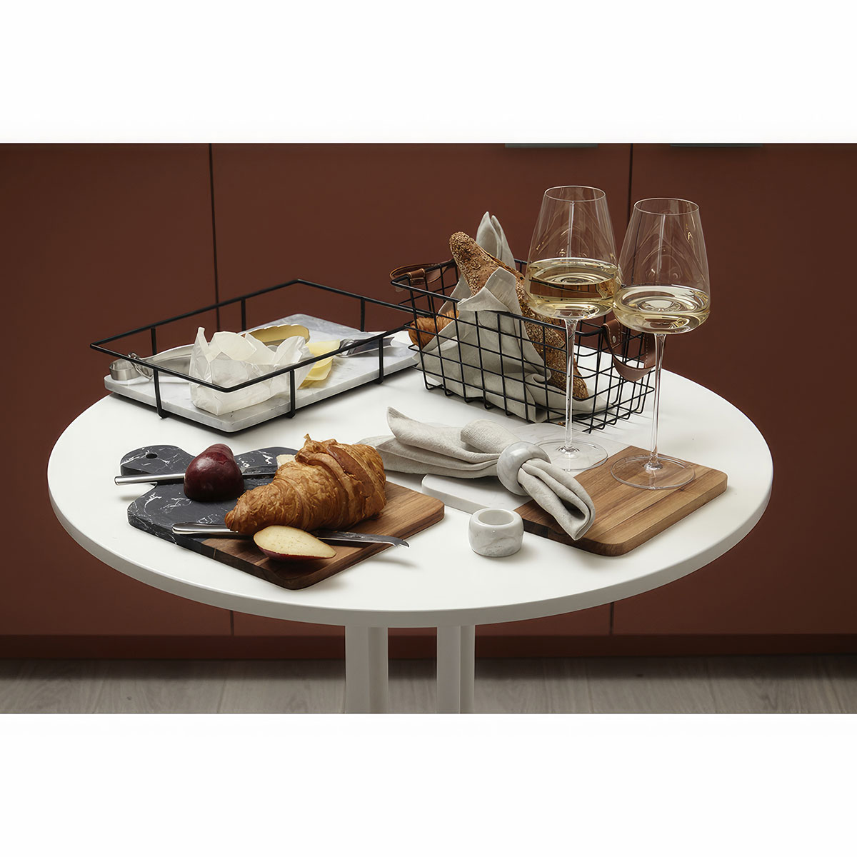 Доска сервировочная Liberty Jones Marm, черный мрамор