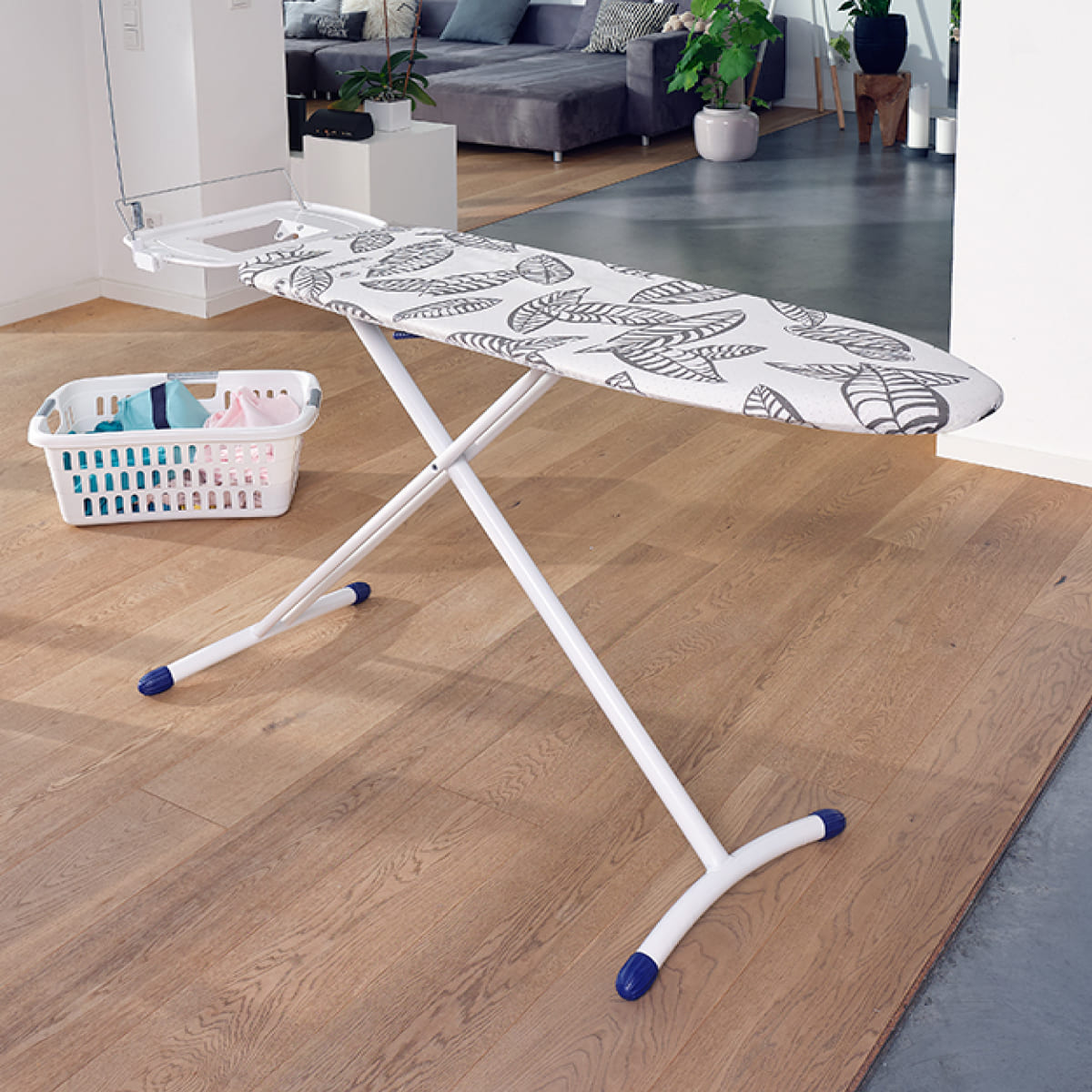 Гладильная доска Leifheit Airboard Express L Solid  130х38см