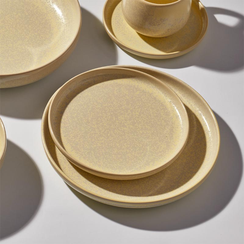 Тарелка плоская 17см Kenai Ceramics Luma, цвет песочный