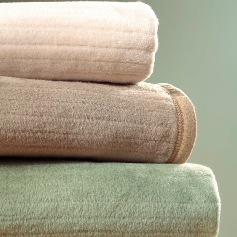Плед 150x200см Biederlack Moderns & Classics Feel Pearl