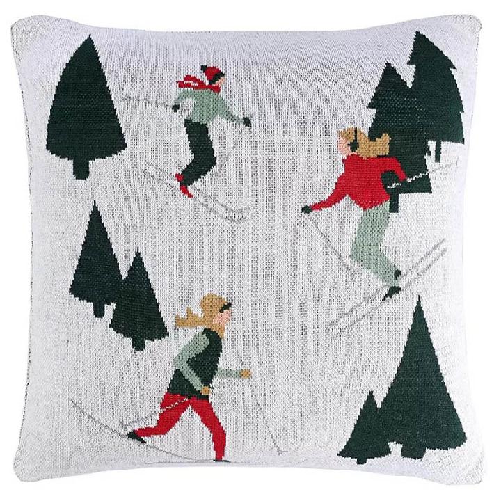Подушка вязаная с новогодним рисунком Tkano New Year Essential Let's Ski