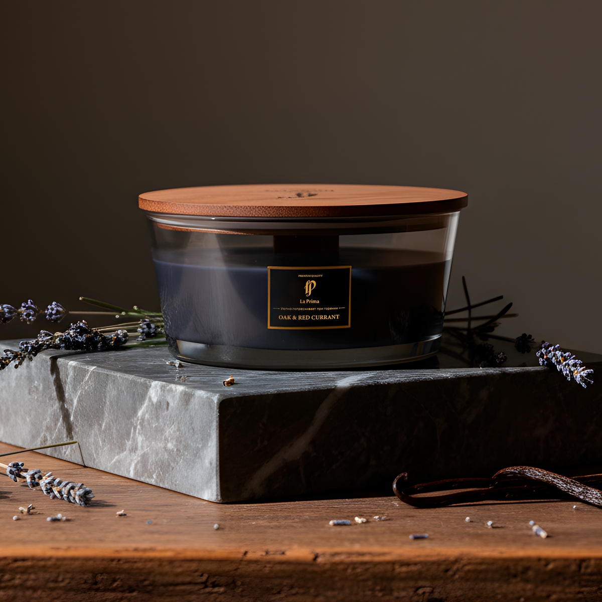 Свеча ароматическая La Prima Oak & Red Currant (Дуб и красная смородина)