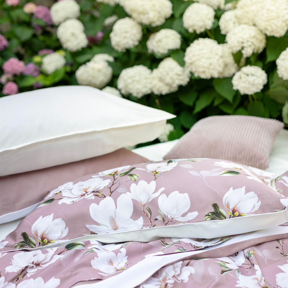 Комплект постельного белья евро Emanuela Galizzi Lavinia 2541, сиреневый, белый