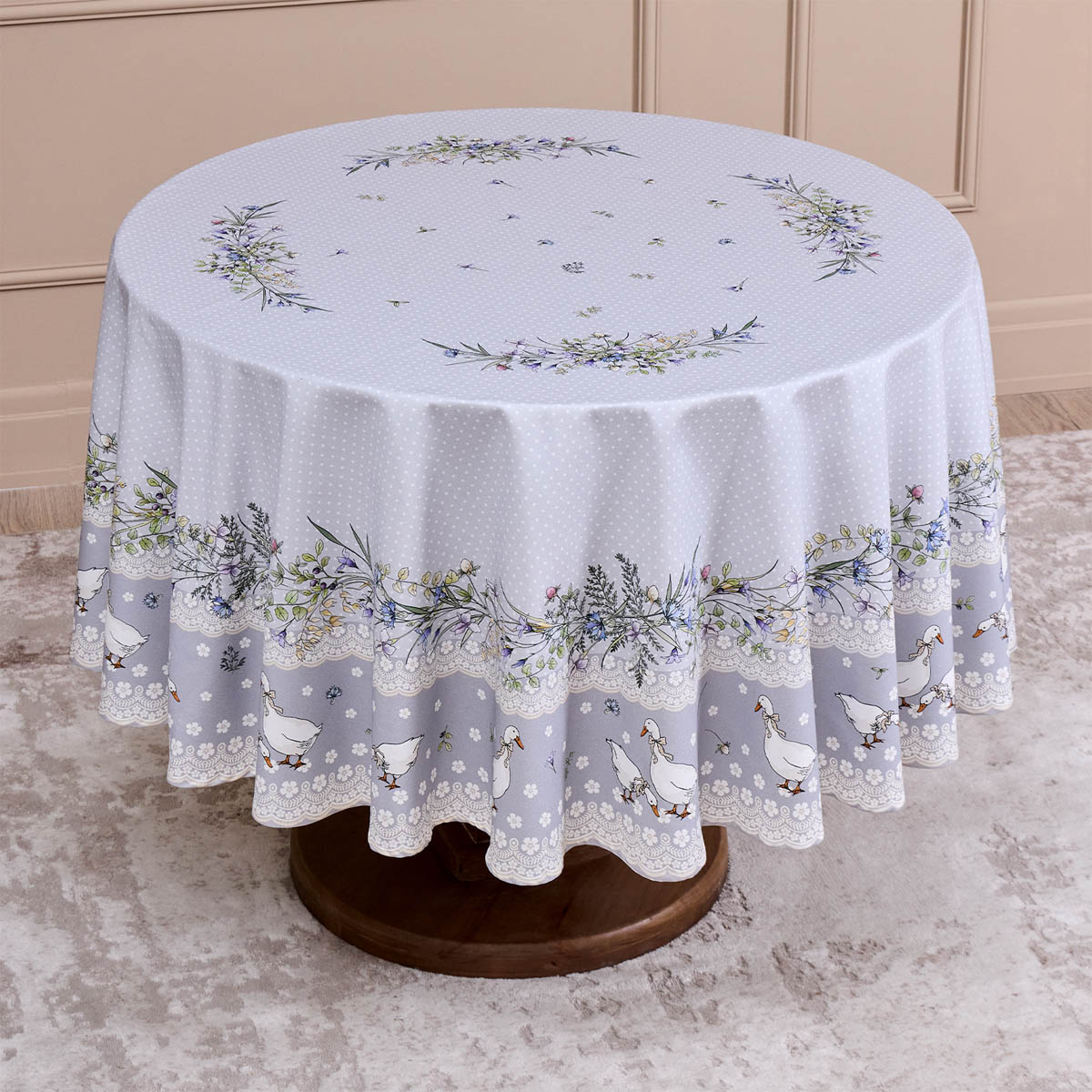 Скатерть с пропиткой Santalino Гуси Легард 180см