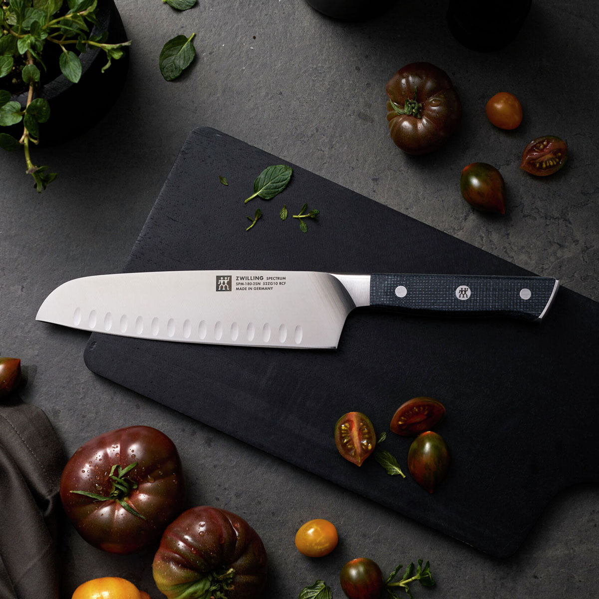 Нож сантоку Zwilling Spectrum