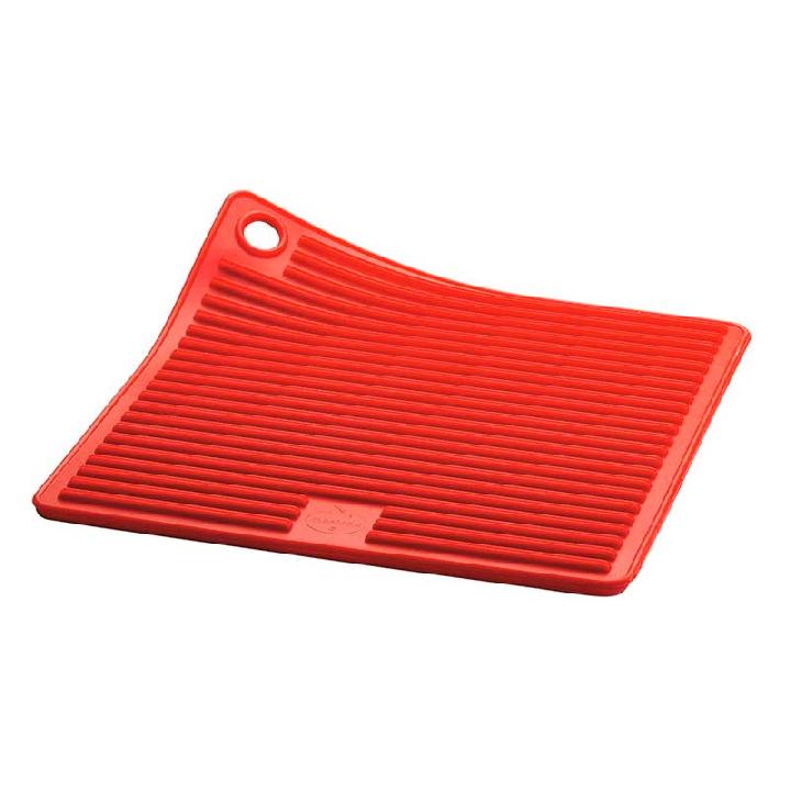 Прихватка из силикона Mastrad квадратная 18 см, цвет красный