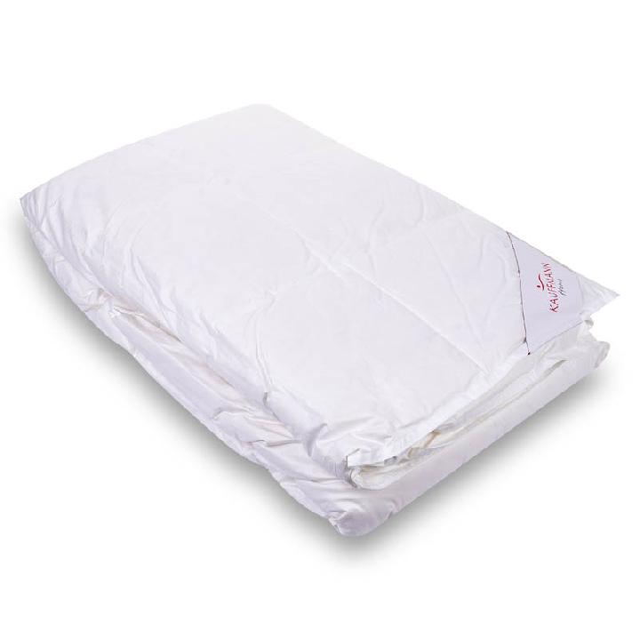 Одеяло 1,5-спальное Kauffmann Superior с обработкой SanProCare sensitive