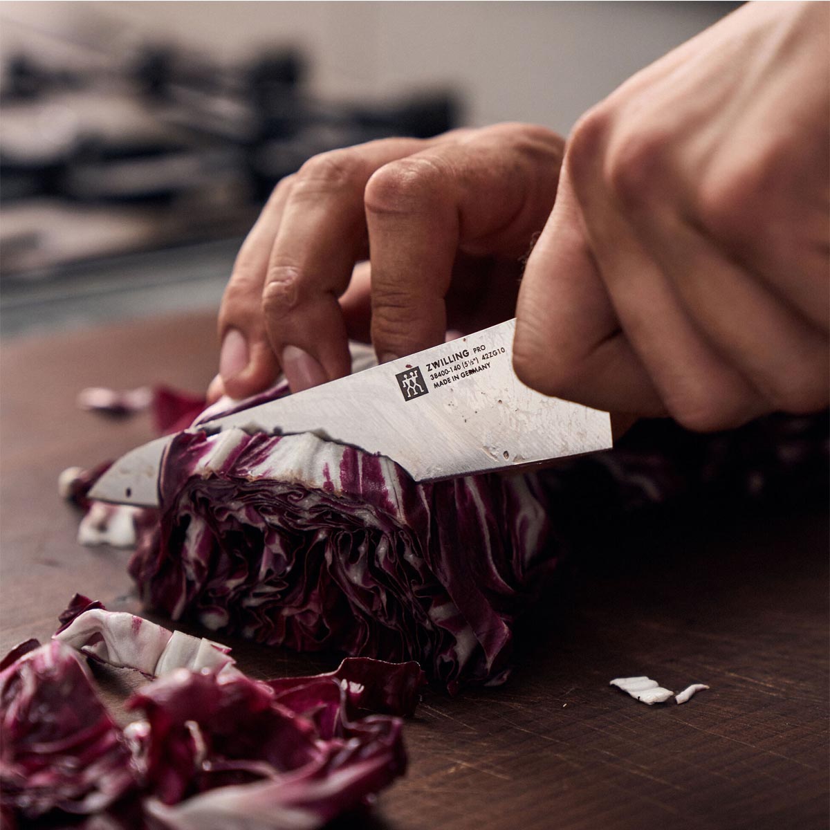 Нож поварской малый Zwilling Pro 14cм