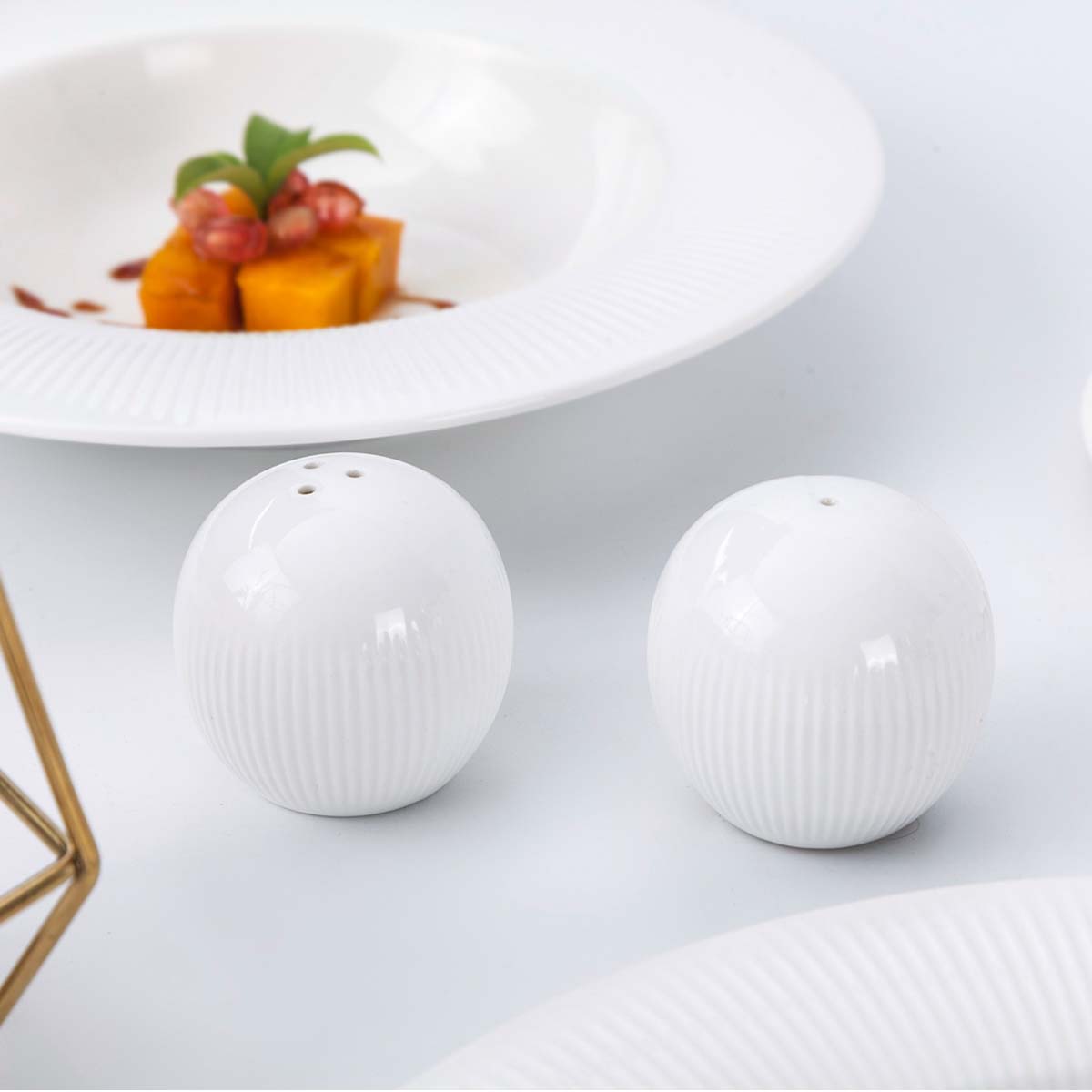 Салатник Home Chef by T E Raphael 1,55л, 21см