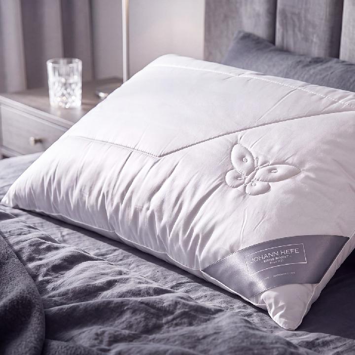 Подушка 50x70см Johann Hefel Pure Silk, цвет белый