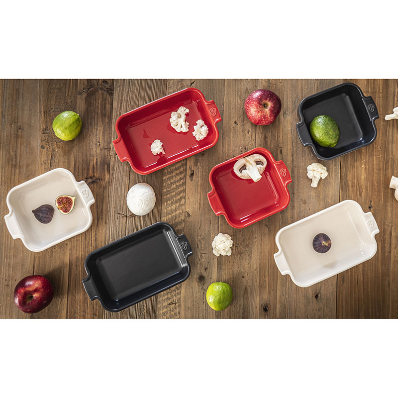 Форма для запекания квадратная Peugeot Red 28x28см