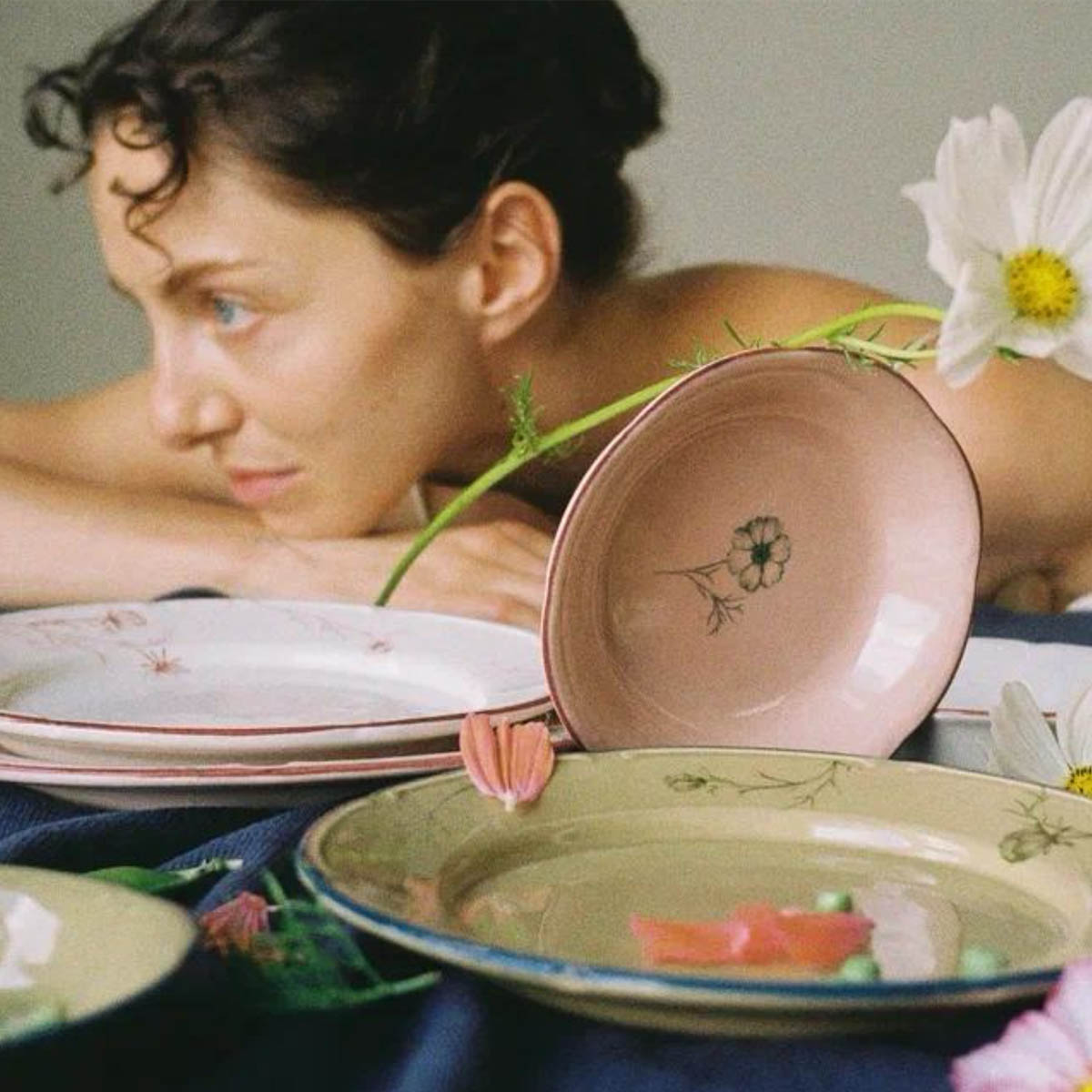 Тарелка закусочная Дымов Керамика Космея вечер 20.00