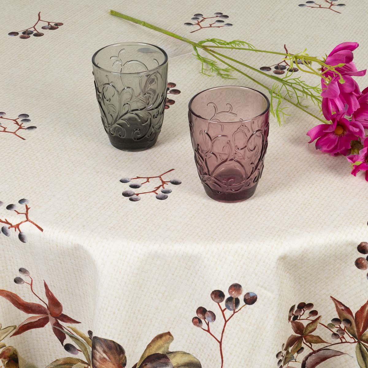 Скатерть круглая Pappel Hilarie 180см