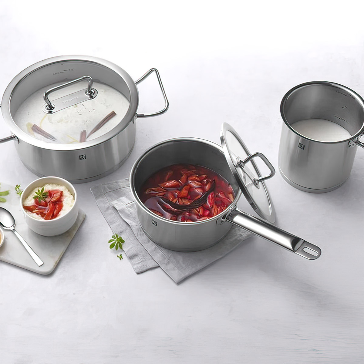 Кастрюля высокая Zwilling Pro